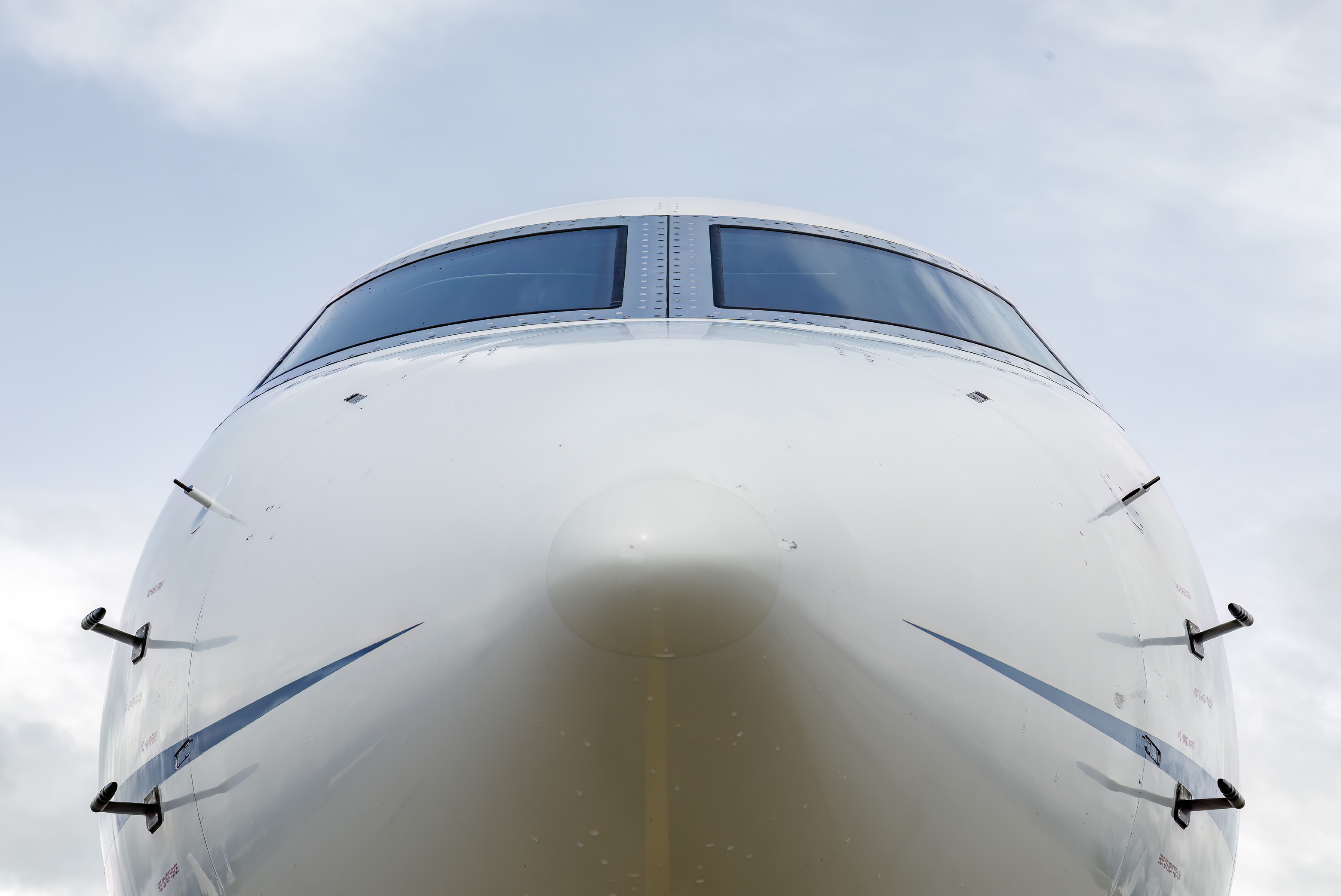 How to Choose the Right Private Jet for Long-Haul Travel